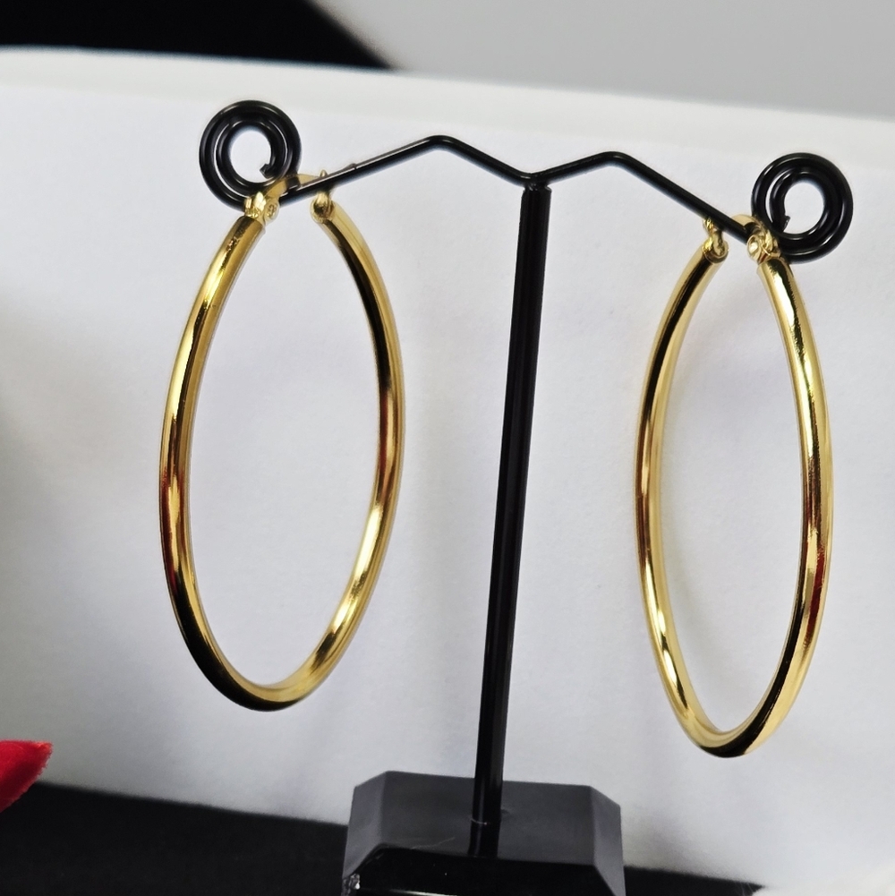 Chunky Gold Oval Hoop Earrings 40mm Stainless Steel Large Polished Hoops - Picture 5 of 5